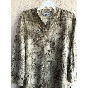 Chico's Green Gold 100% SILK Asian Art-to-Wear Bamboo Woman’s Blouse Sz 1 Medium